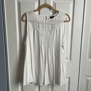 Torrid sleeveless blouse/tank, size 1